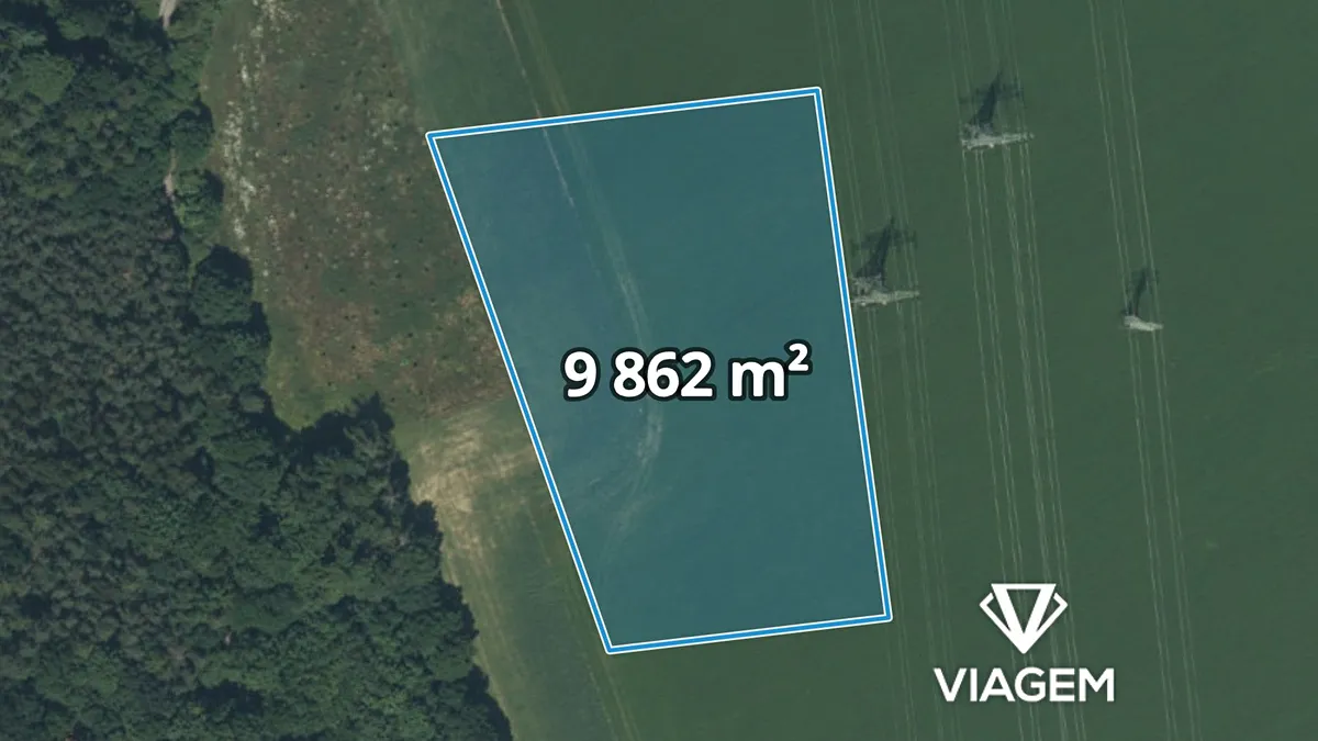 Prodej podílu 1/2 pole 4931 m²